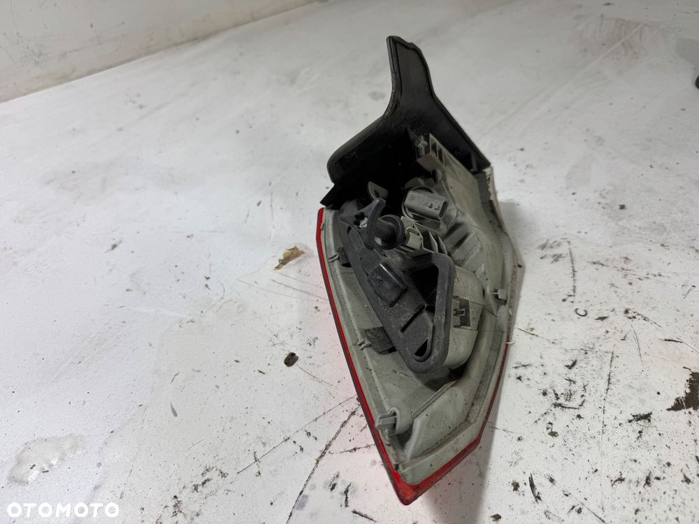 RENAULT LAGUNA III 07- HB LAMPA PRAWY TYL TYLNA PRAWA LED - 3