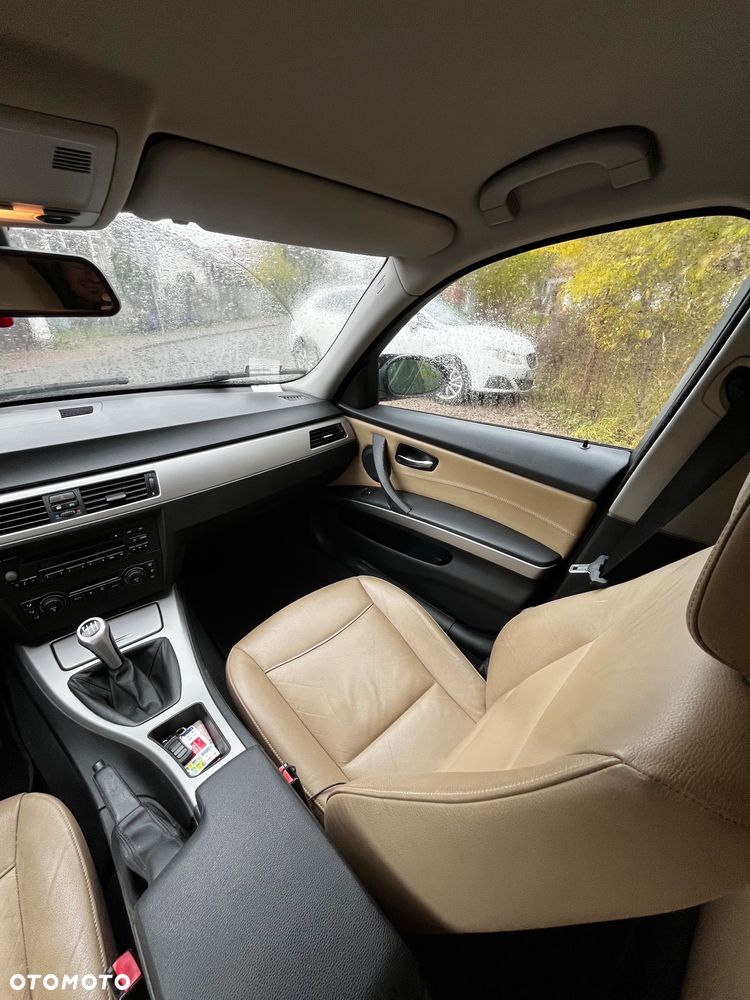 BMW Seria 3 - 14