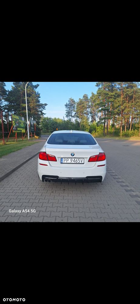 BMW Seria 5 528i - 4