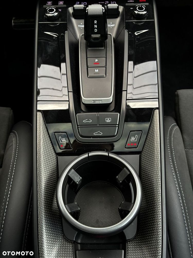 Porsche 911 - 23