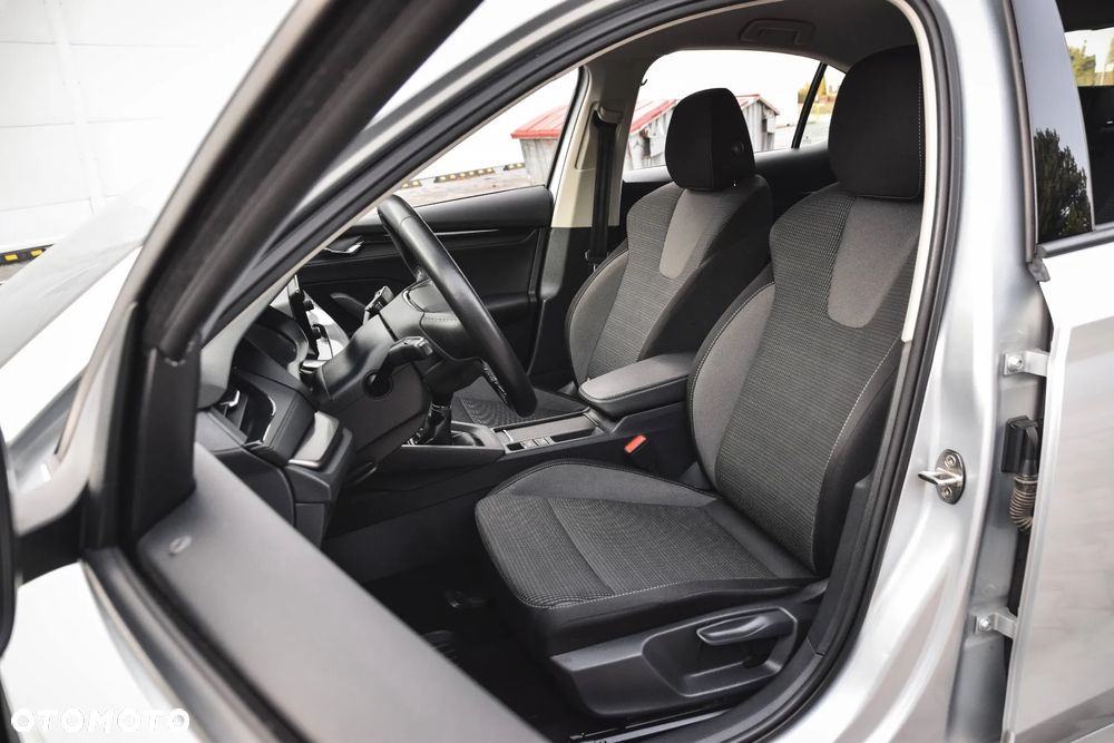 Skoda Octavia 1.5 TSI ACT Ambition - 27