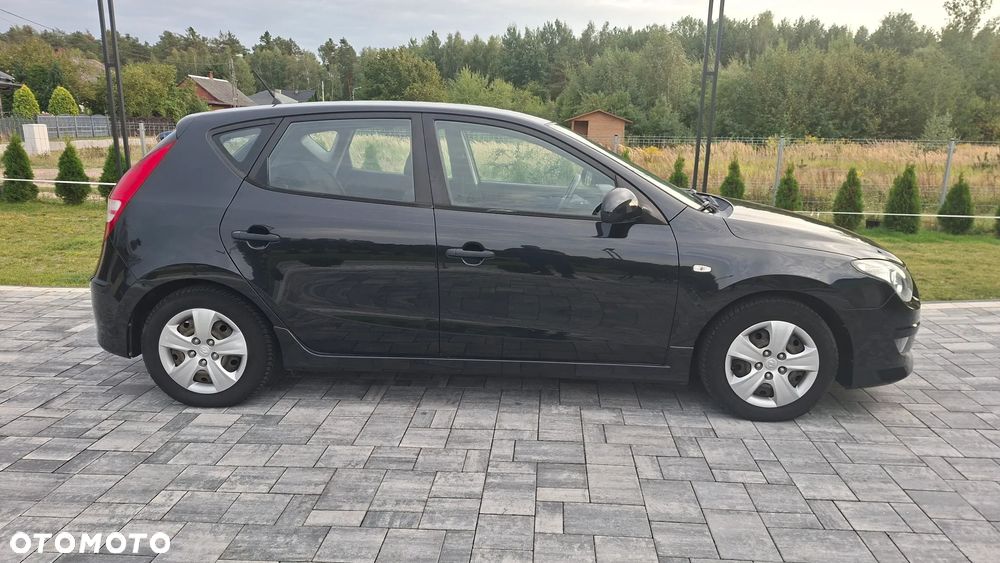 Hyundai i30 1.4 Blue Classic - 14