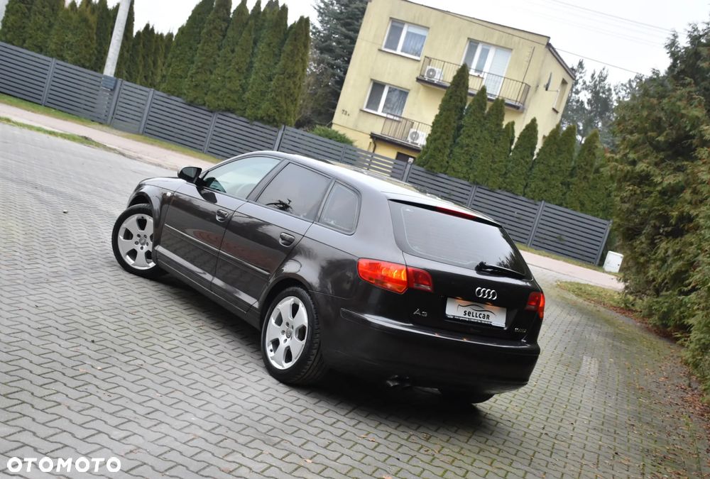 Audi A3 Sportback 1.9 TDI Ambiente - 4