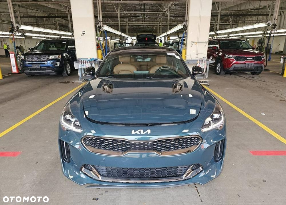 Kia Stinger 3.3 T-GDI V6 GT AWD - 2