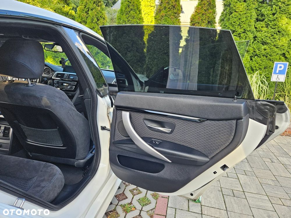 BMW Seria 4 420i xDrive Advantage - 24