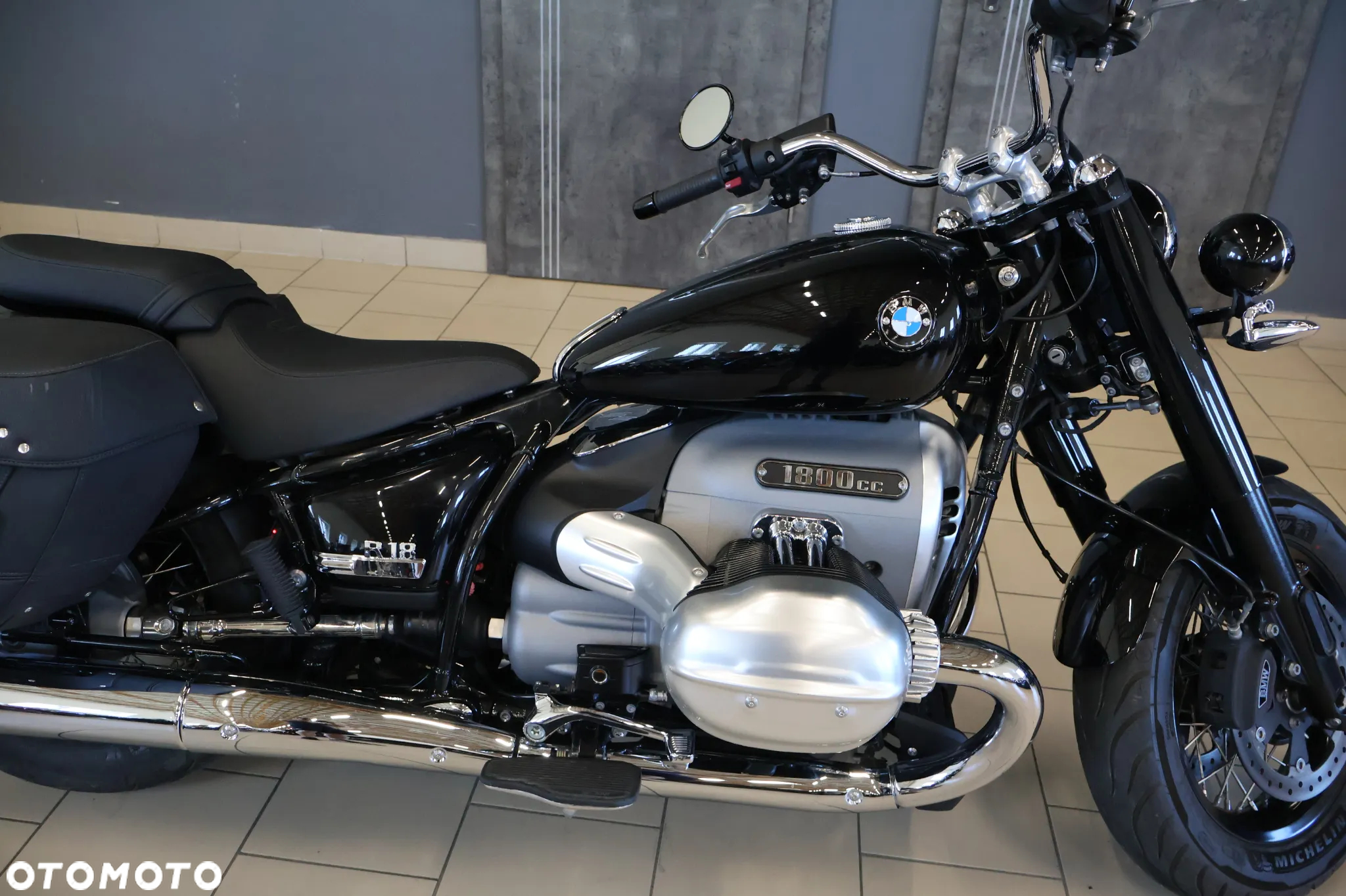 BMW R - 11