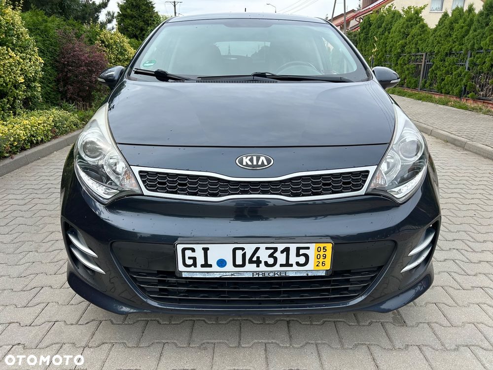 Kia Rio 1.4 M - 12