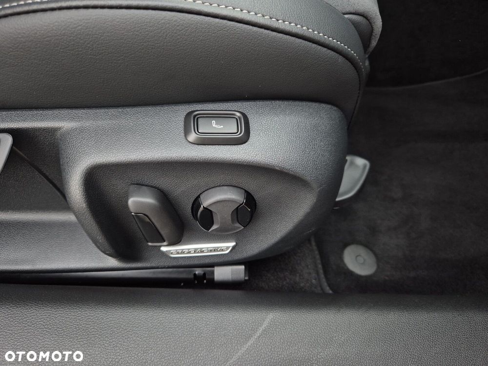 Volkswagen Passat Variant - 18