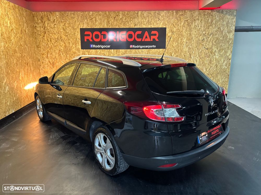 Renault Mégane Sport Tourer 1.5 dCi Dynamique - 4