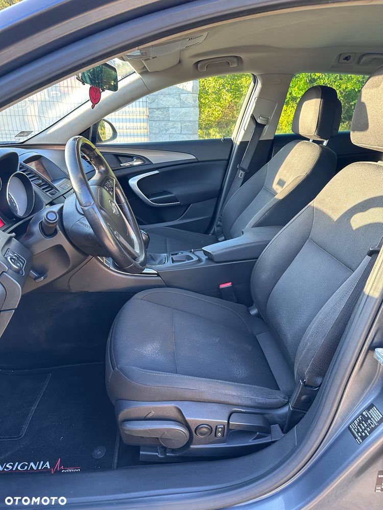 Opel Insignia 2.0 CDTI - 18