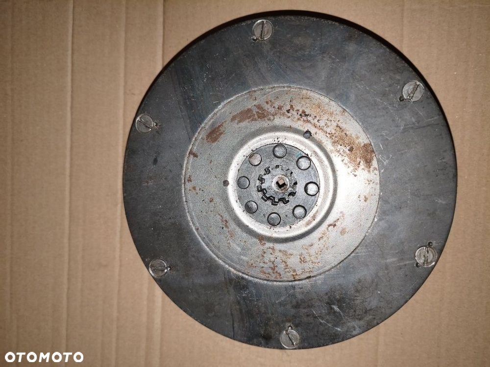 Oryginalne koło zamachowe Dniepr MT K650