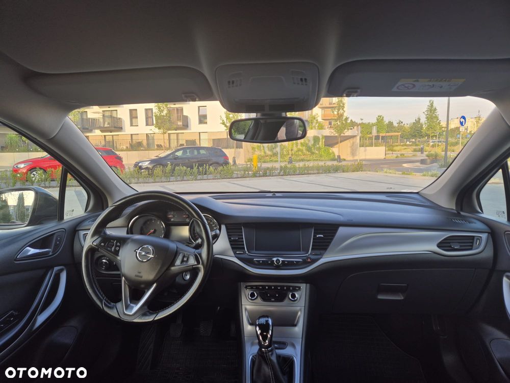 Opel Astra 1.4 Enjoy - 11