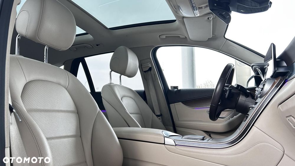 Mercedes-Benz GLC 220 d 4-Matic - 26