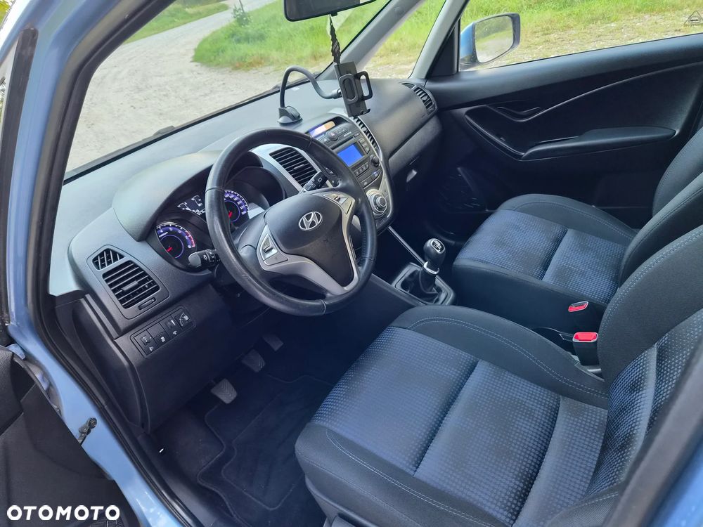 Hyundai ix20 - 17