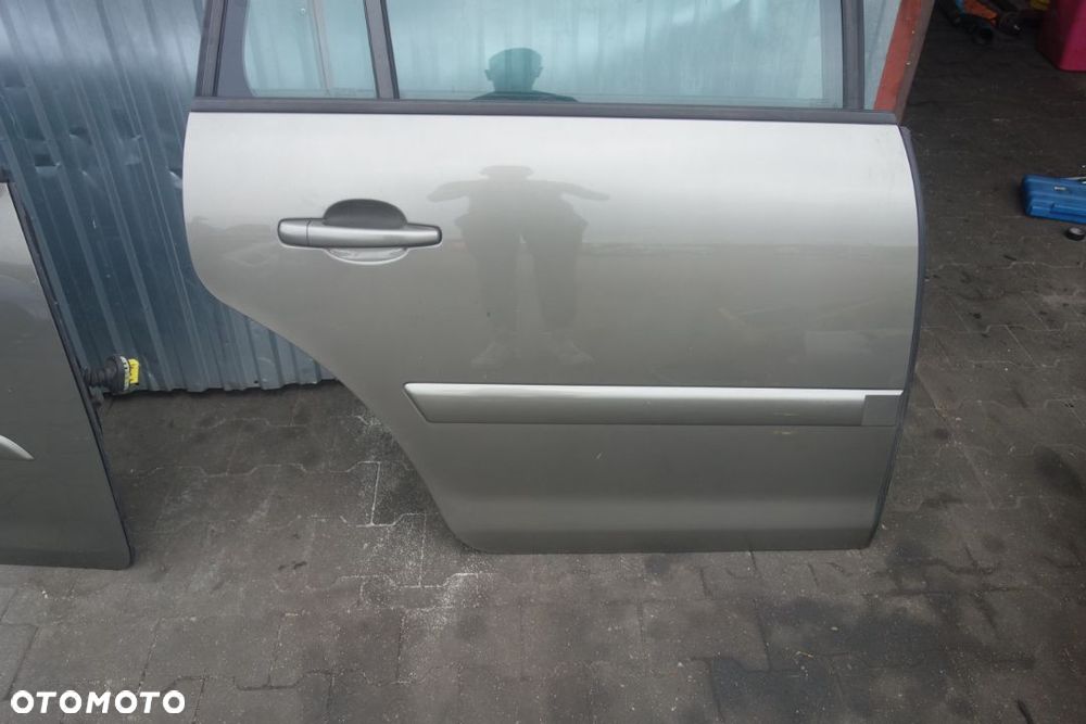 DRZWI LEWY PRAWY TYŁ CITROEN C4 PICASSO I - 4