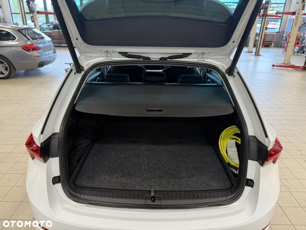 Skoda Octavia 1.4 TSI DSG Ambition - 12