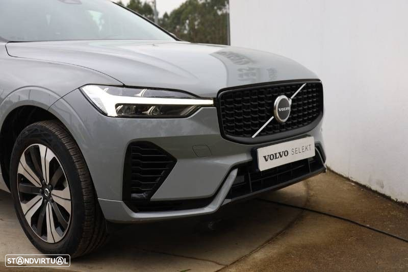 Volvo XC 60 2.0 T6 PHEV Plus Dark AWD - 23
