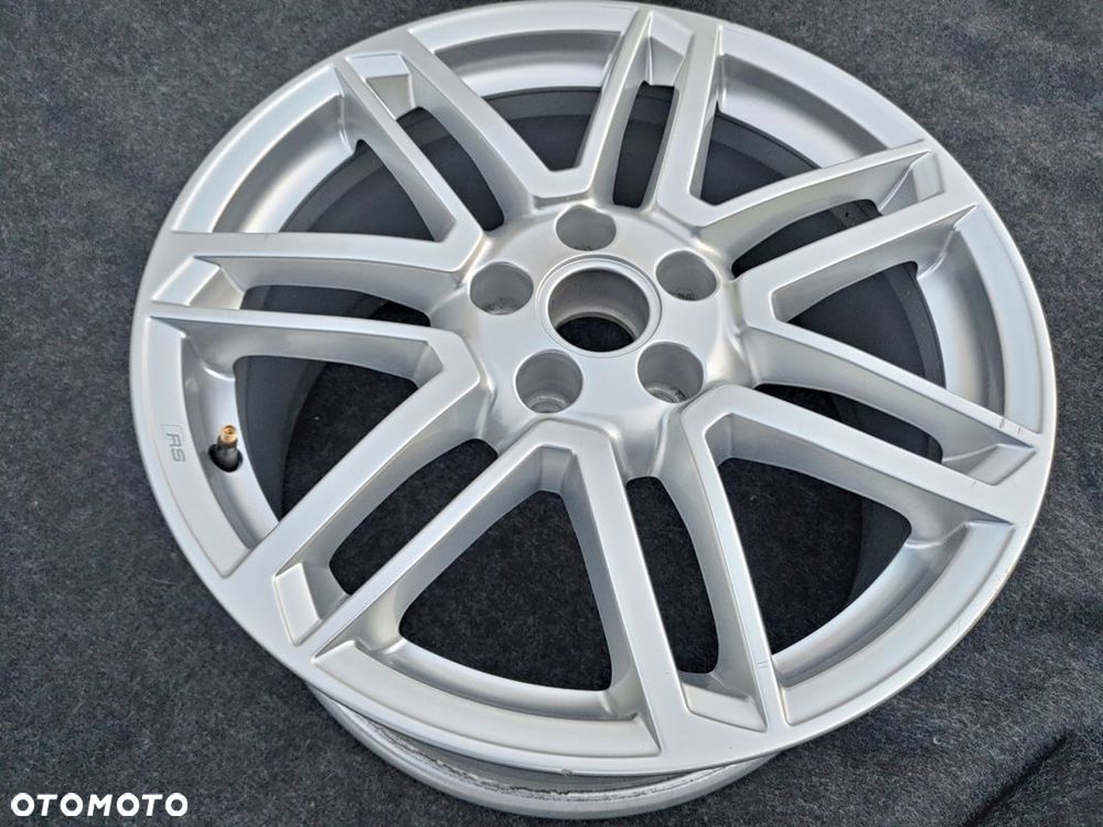 FELGA AUDI TT RS 8S0 18 ORYGINAŁ - 2