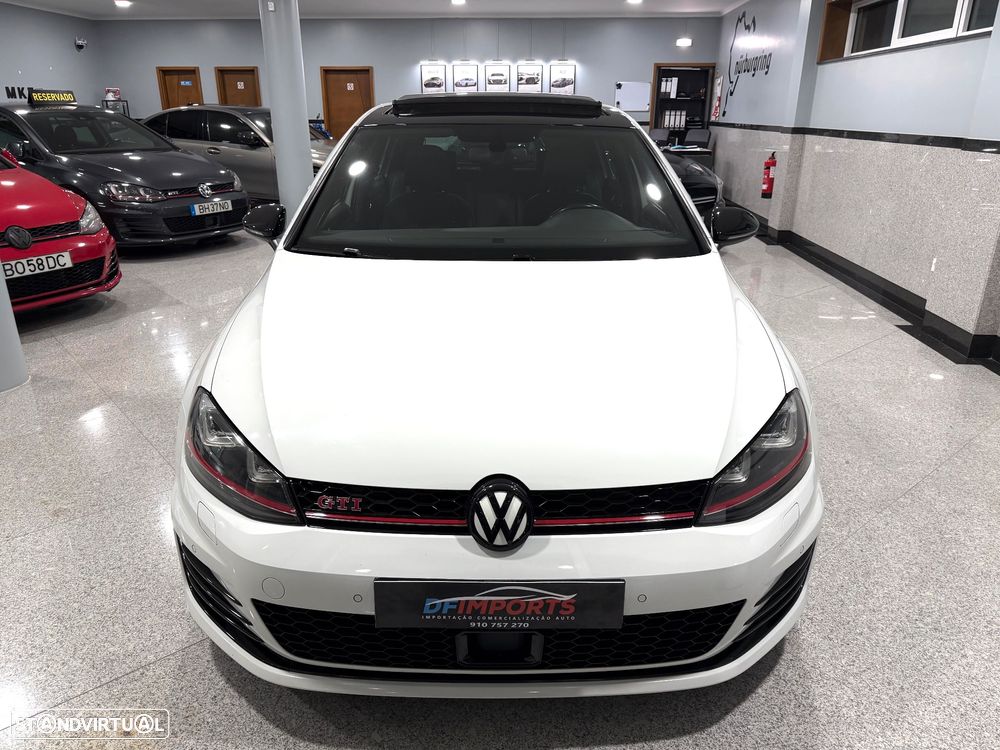 VW Golf 2.0 TSi GTi DSG Performance - 11