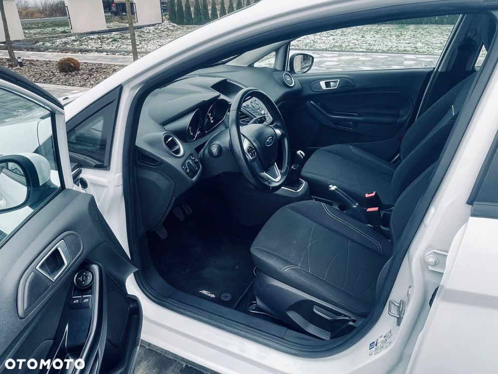 Ford Fiesta - 8