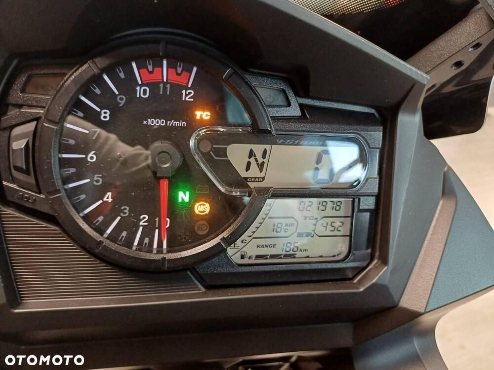 Suzuki V-STROM - 5