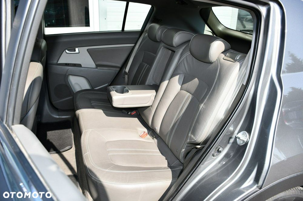 Kia Sportage 1.7 CRDI 2WD Attract - 34