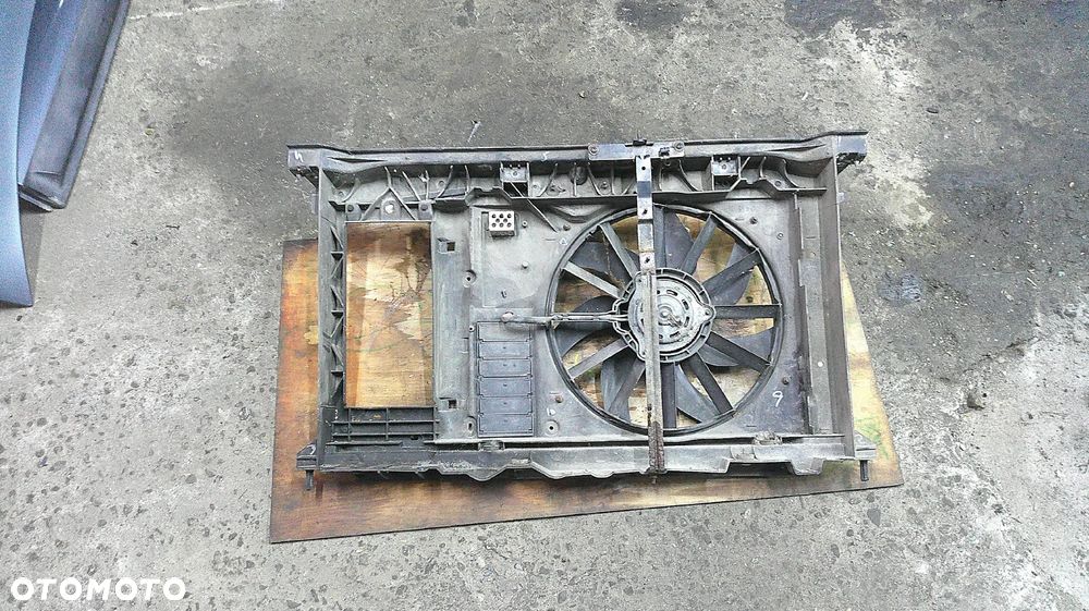 CITROEN C4 1.6HDI PAS PRZEDNI - 2