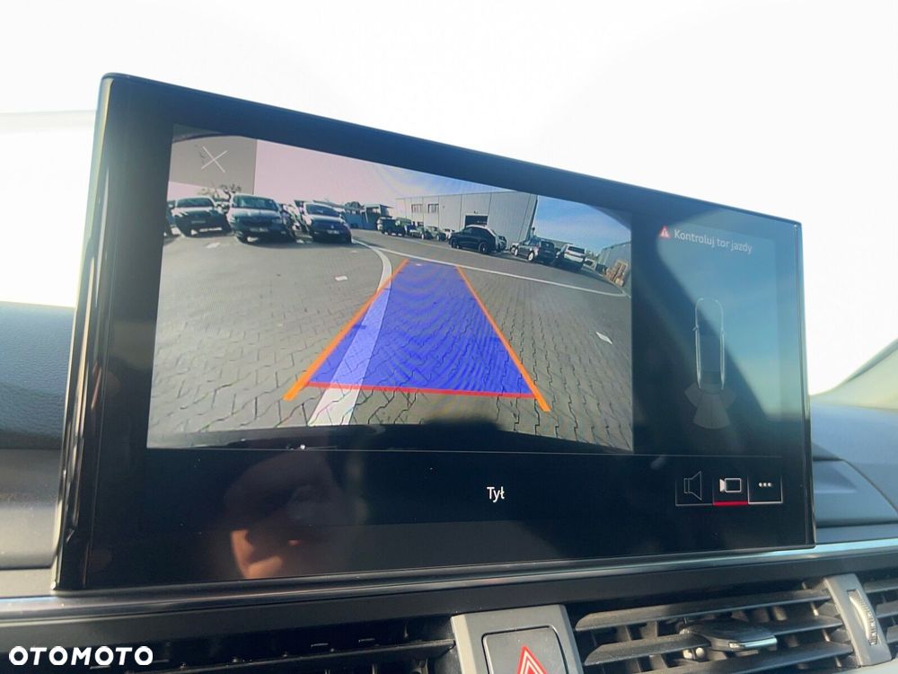 Audi A4 Limousine - 19