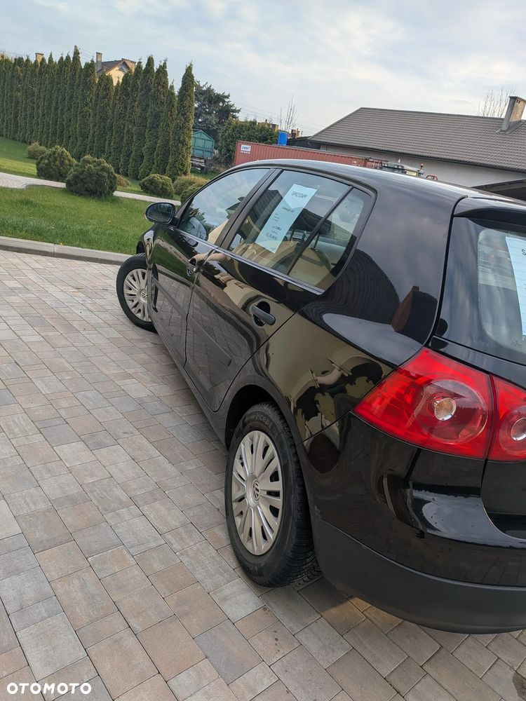 Volkswagen Golf - 4