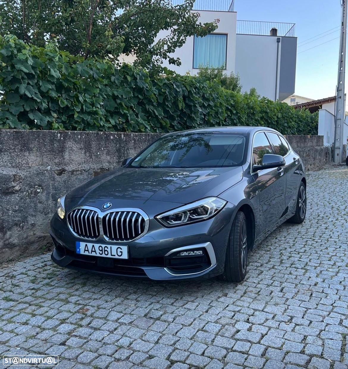 BMW 118 d Line Luxury - 1