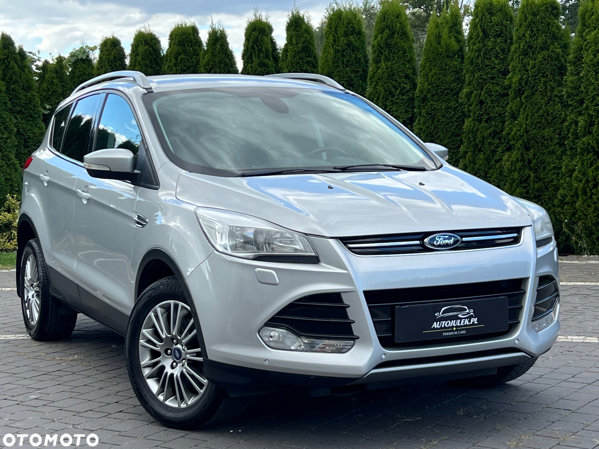 Ford Kuga 1.6 EcoBoost 2x4 Titanium - 17