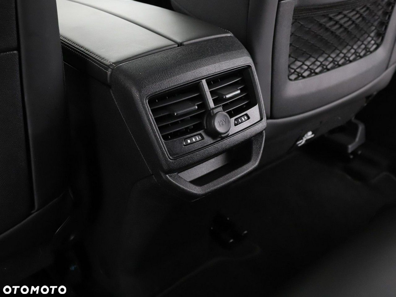 Peugeot 3008 1.2 PureTech Allure S&S - 40