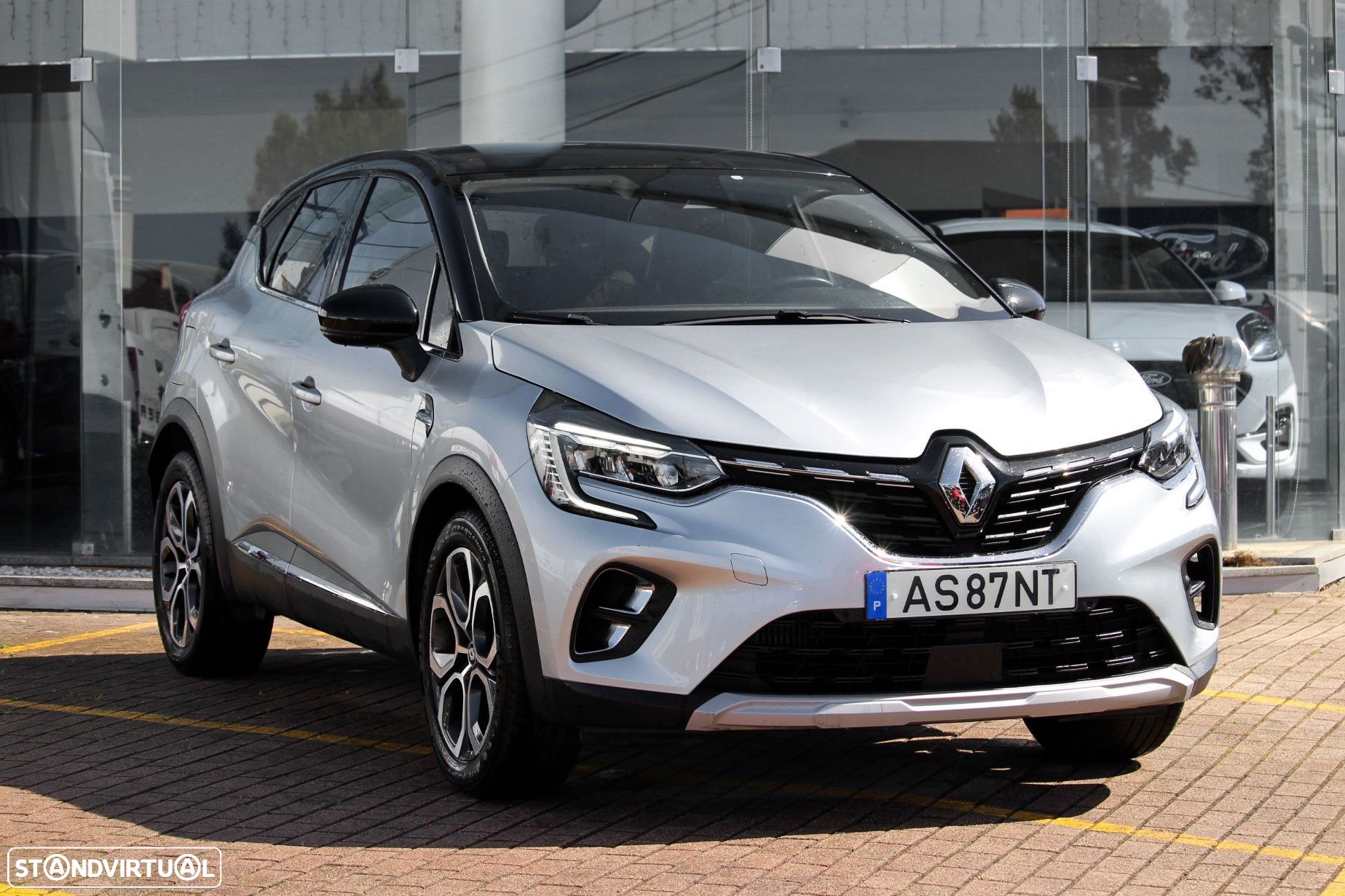 Renault Captur - 1