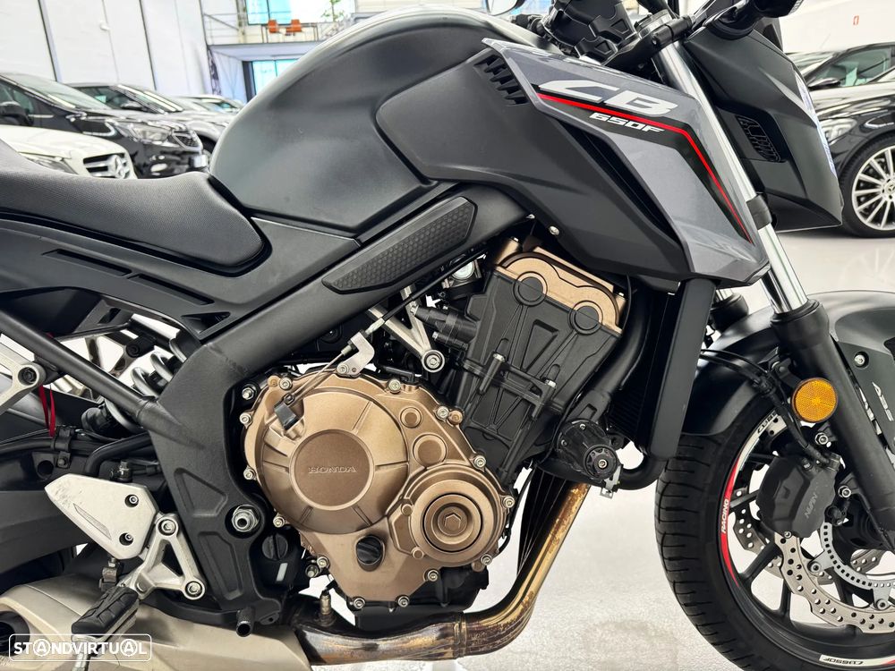 Honda CB 650F A - 13