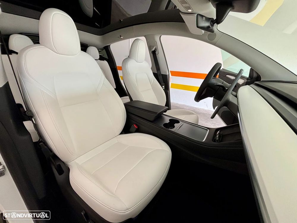 Tesla Model Y Tração Traseira - 14
