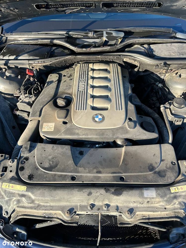 BMW Seria 7 730d - 27