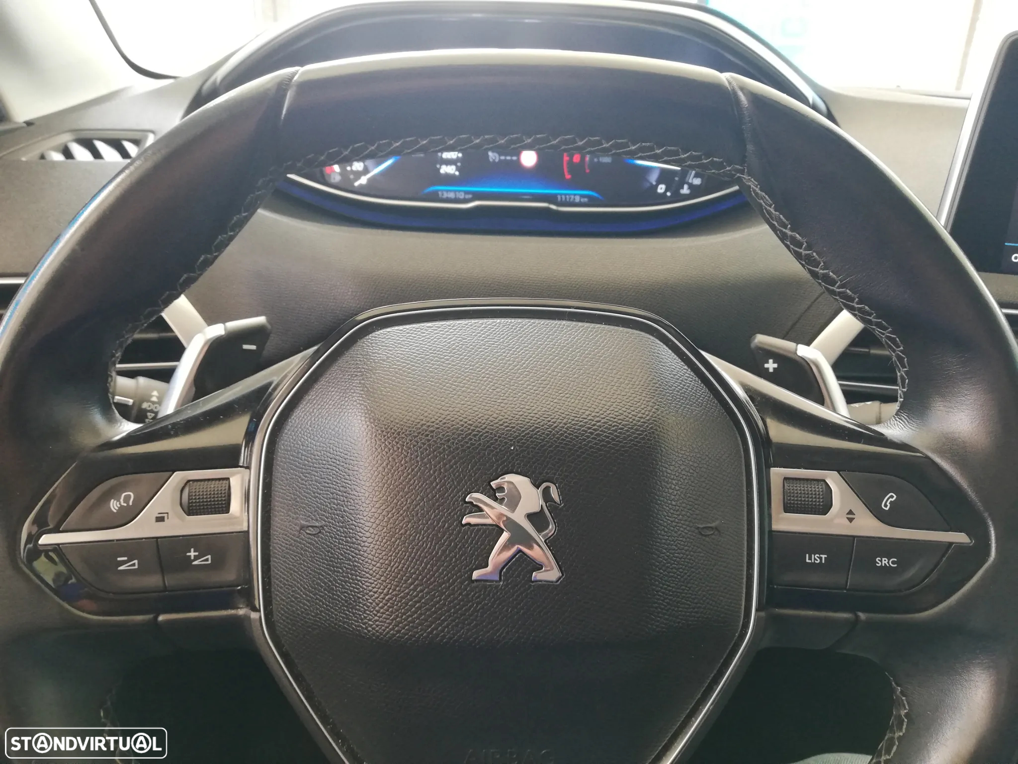 Peugeot 3008 1.5 BlueHDi Allure Baixo Consumo EAT8 - 15