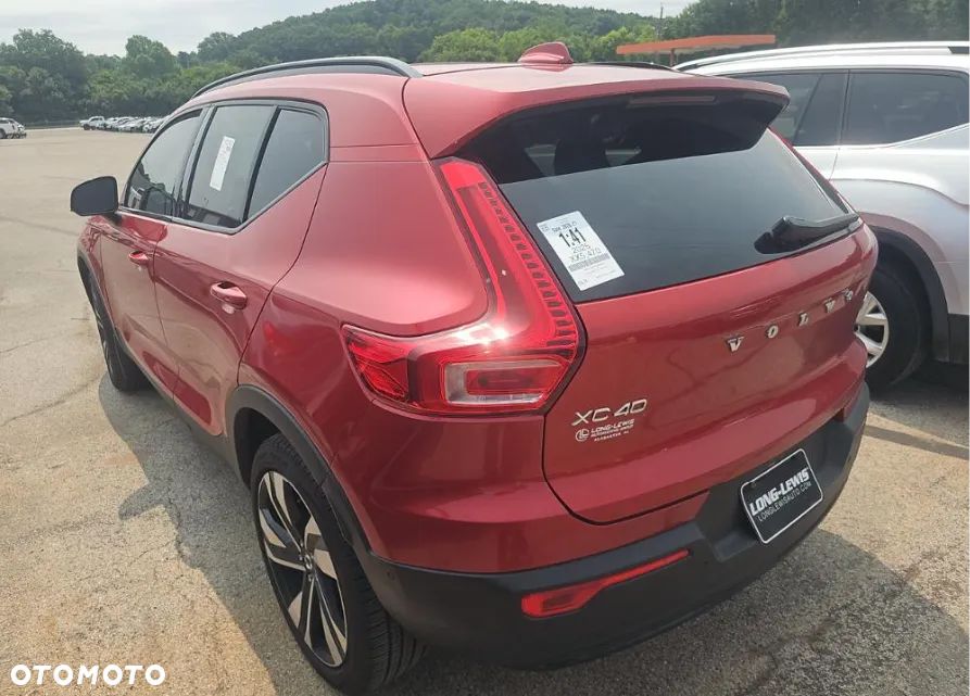Volvo XC 40 B5 B AWD Ultimate Dark - 5