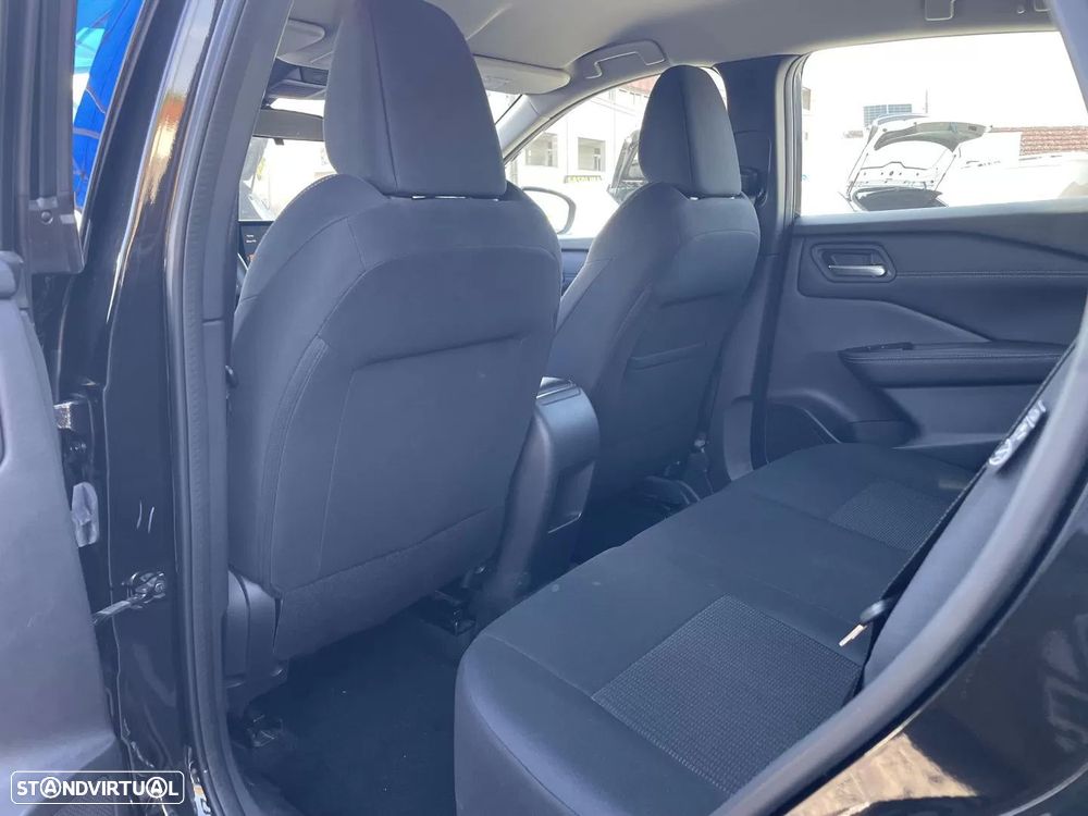 Nissan Qashqai 1.3 DIG-T Acenta - 26