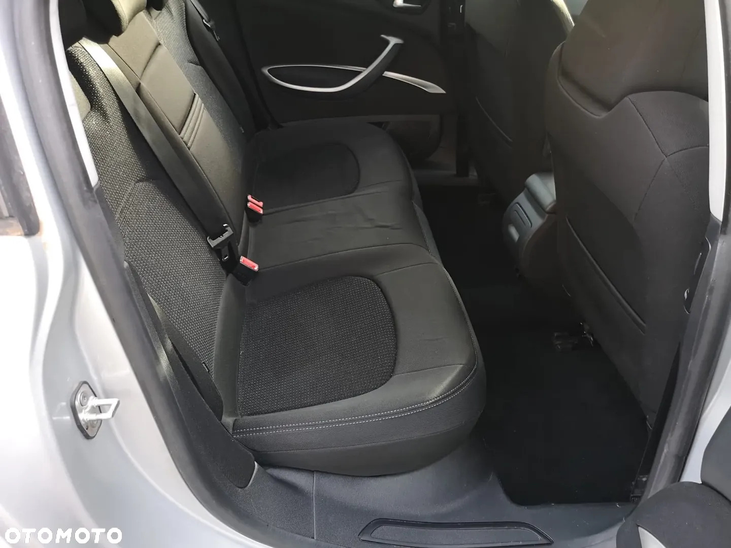 Citroën C5 2.0 HDi Confort - 11