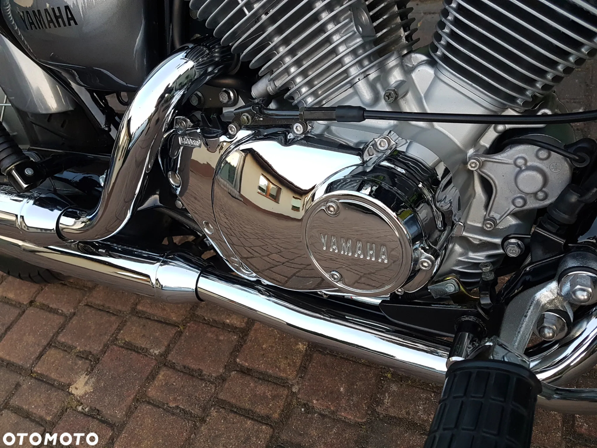 Yamaha XV - 12