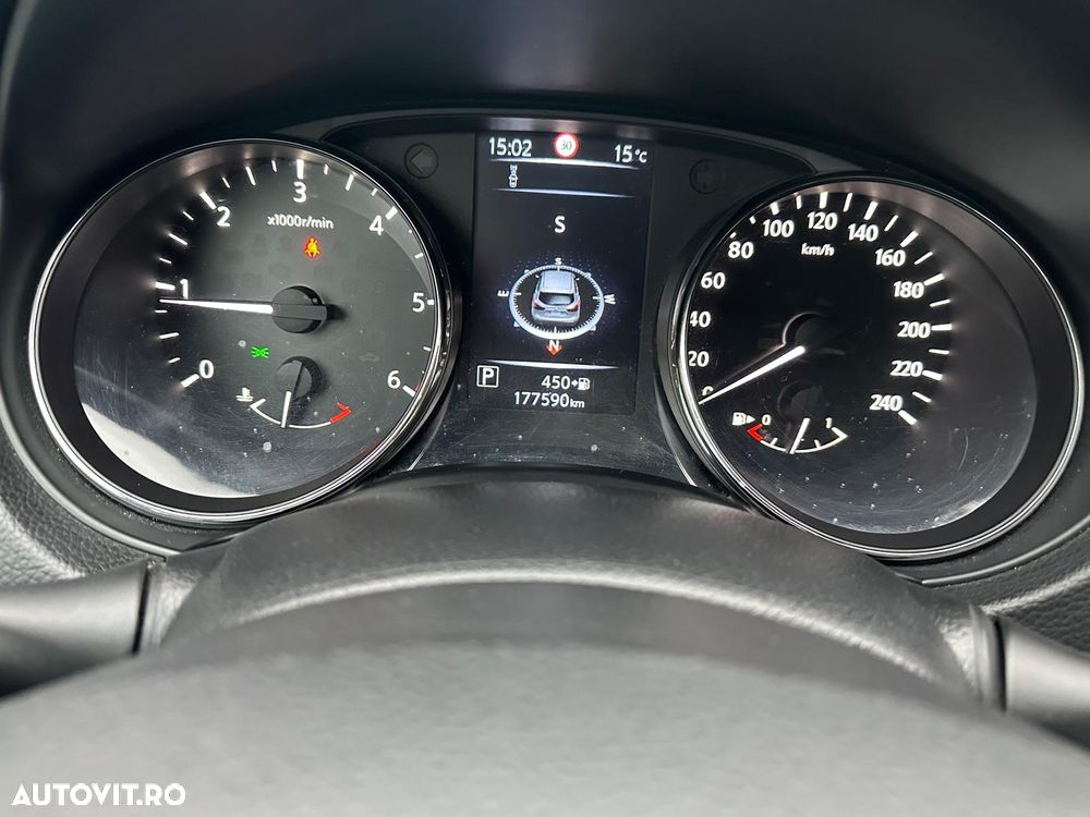 Nissan Qashqai 1.6 DCI Xtronic N-Connecta - 13