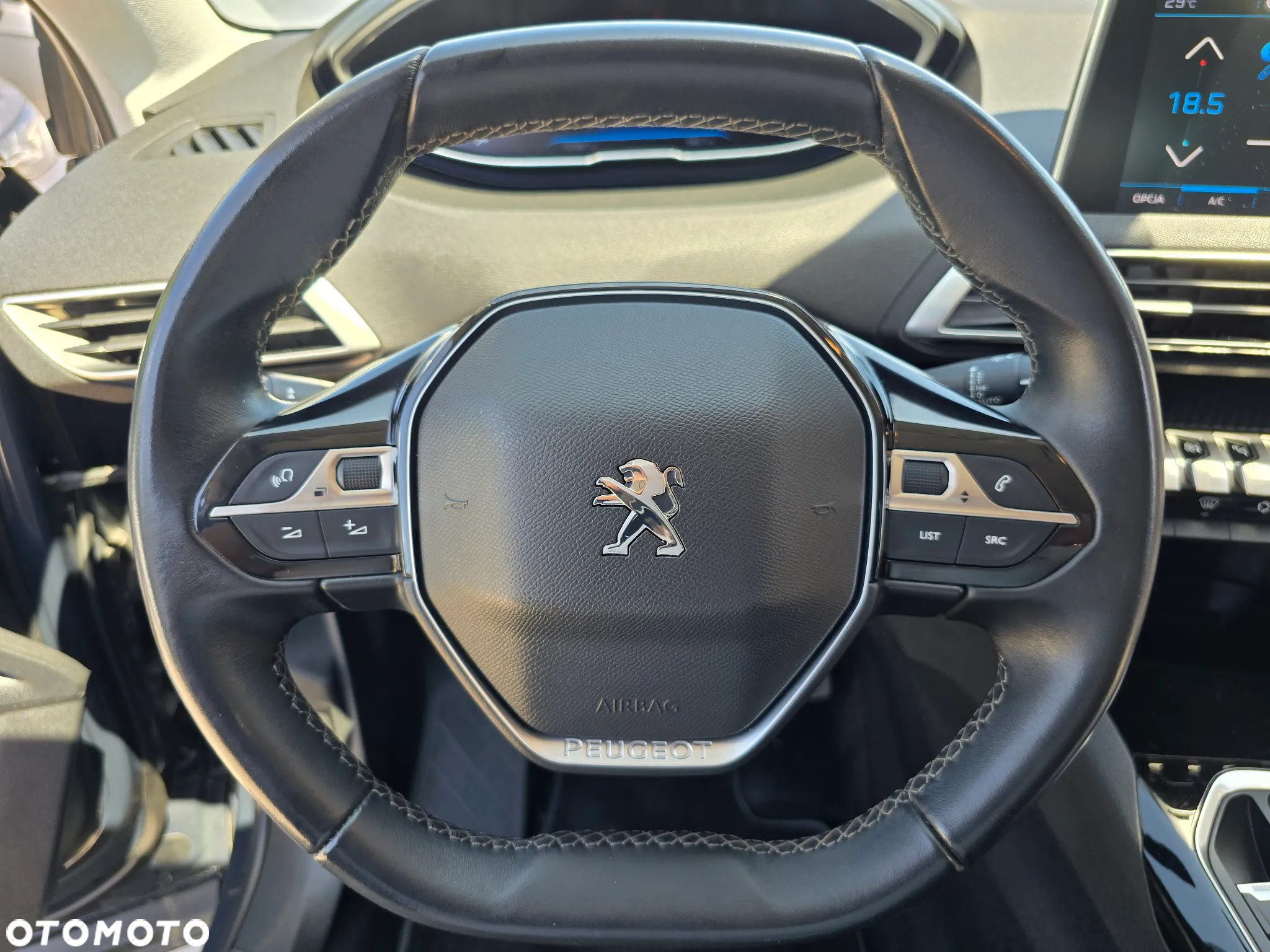 Peugeot 3008 - 26