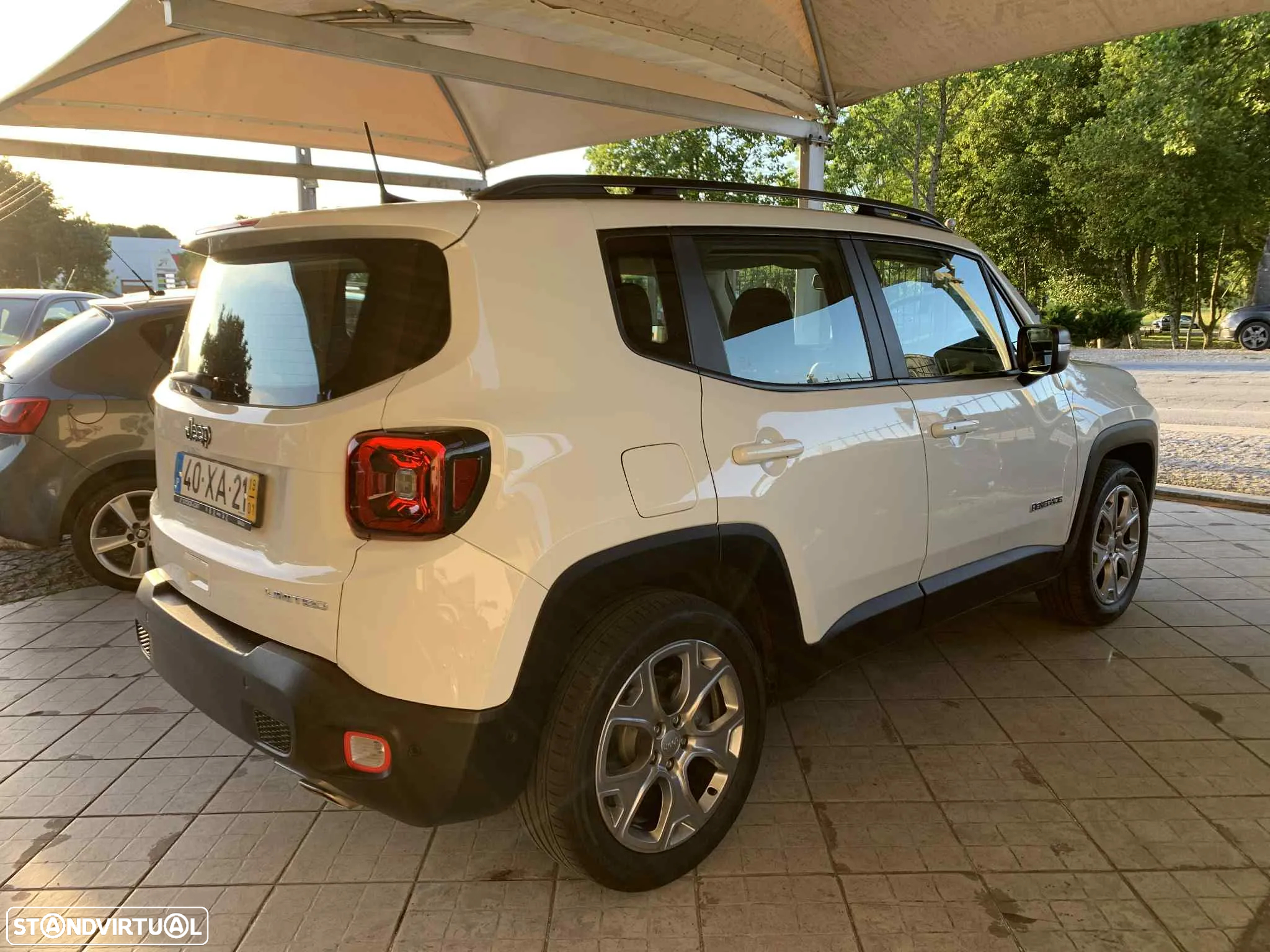 Jeep Renegade 1.0 T Limited - 5