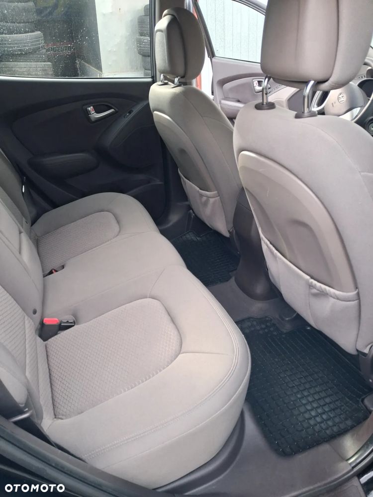 Hyundai ix35 - 14
