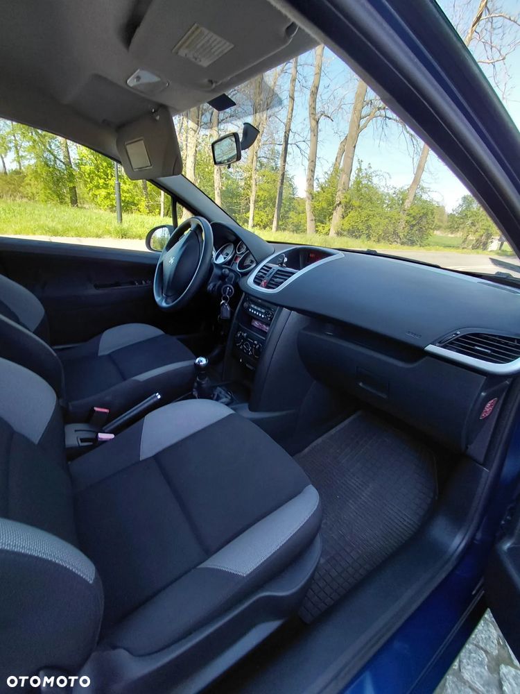 Peugeot 207 1.4 Trendy - 34
