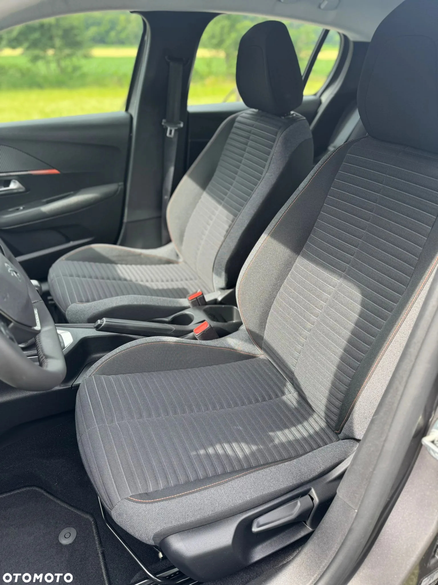 Peugeot 208 1.5 BlueHDi Active S&S - 8