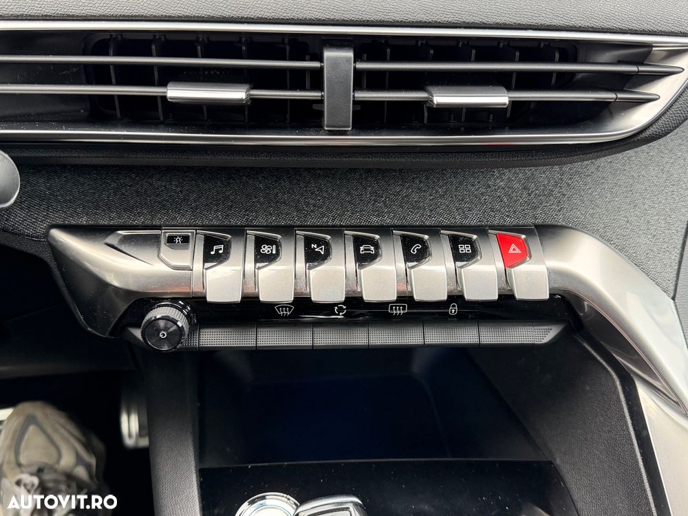 Peugeot 3008 1.5 BlueHDI S&S EAT8 GT-Line - 26