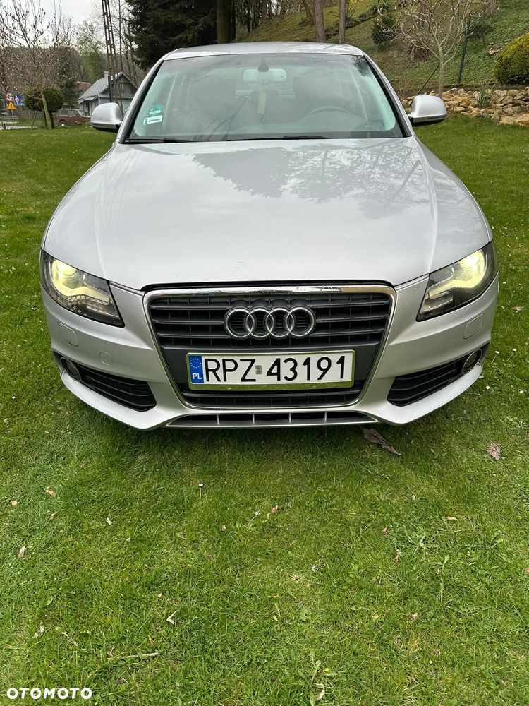 Audi A4 Limousine 2.0 TDI DPF Ambiente - 4