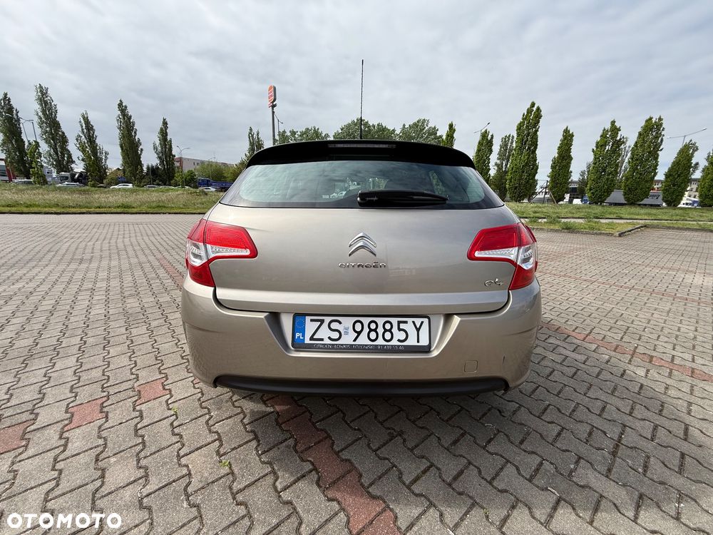 Citroën C4 1.6 VTi SX - 10